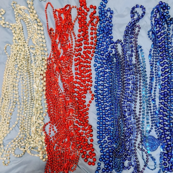 "Specialized" 4TH OF JULY NECKLACES - Picture 3 of 5